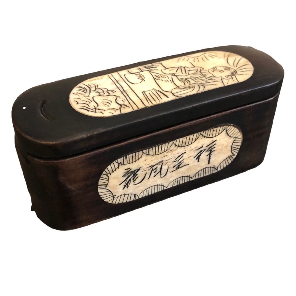Chinese Scrimshaw Bone Box - Picture 5 of 7